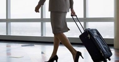 Stire din Economie : Pasagerii aeronavelor vor putea lua lichide în bagajele de mână
