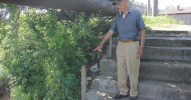 CAPCANE PERICULOASE ÎN CONSTANȚA / TREPTELE MORȚII din cartierul Medeea - 5