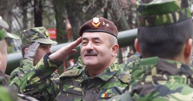 Stire din Eveniment : Cum a motivat Iohannis respingerea generalului Scarlat. "Nu se respectă rigorile legii"