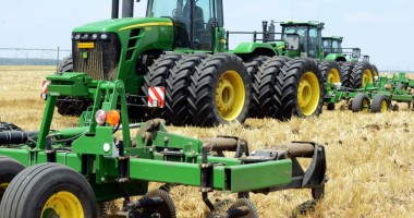 Stire din Economie : Scenarii care dau fiori  de groază fermierilor români