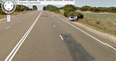 Stire din Diverse : Scene PORNO surprinse pe marginea drumului. Ce decizie a luat Google Street View