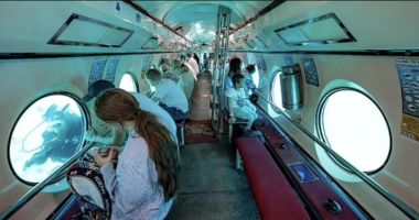 Stire din Actualitate : Scene din interiorul submarinului scufundat în Egipt. Cum arată experiența pasagerilor înainte de tragedie