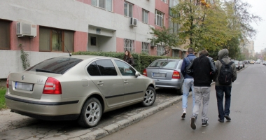 Stire din Eveniment : Șeful Poliției Rutiere Constanța: "Suntem orașul unde mașinile stau pe trotuar și oamenii merg pe stradă"