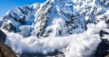 Stire din Actualitate : Trei schiori au murit în urma unei avalanşe, în Norvegia