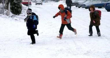 Stire din Cultură-Educație : Veste bună pentru elevi! NICI MÂINE NU SE ȚIN CURSURI LA CONSTANȚA