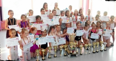 Stire din Sport : Școala de dans "Joy2dance", calificată la World Dance Championship
