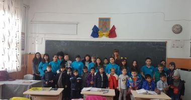 Stire din Cultură-Educație : Ziua Porților Deschise la Școala Gimnazială nr.10 "Mihail Koiciu"