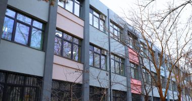 Stire din Social : Școala nr. 38 “Dimitrie Cantemir” din municipiul Constanța a fost reabilitată!