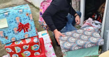 Stire din Cultură-Educație : Școala nr. 16 a desfășurat activități umanitare chiar și pentru colegii din Călărași