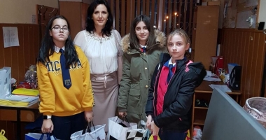 Elevii Școlii "Gheorghe Țițeica" învață să fie mai generoși - 2