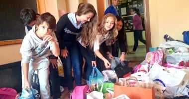 Școala nr. 30 face o donație celor 41 de copii de la Vadu - 2