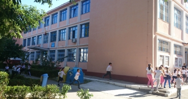 Stire din Cultură-Educație : Examen recunoscut internațional,  la Școala "Țițeica"