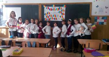 "Pune ia și hai!", îndemnul Școlii nr. 38 - 4