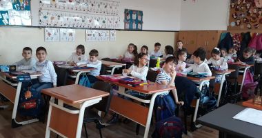 Școala nr. 12 "B.P. Hasdeu", la ceas aniversar - 3