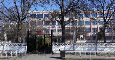 Școala nr. 12 "B.P. Hasdeu", la ceas aniversar - 2