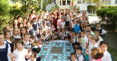 Stire din Cultură-Educație : Școală constănțeană implicată într-un proiect gigantic