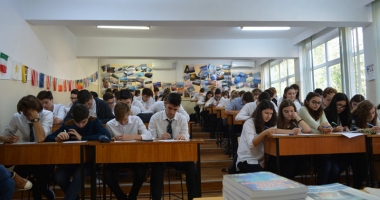 Școală de afaceri  la Liceul "Ovidius" - 3