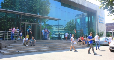 Stire din Cultură-Educație : Școală de vară organizată de studenții UMC