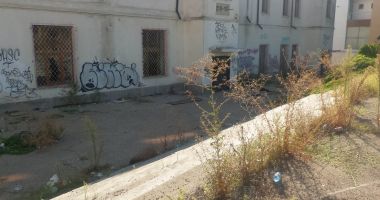 Fostă școală, viitoare groapă de gunoi a Constanței! - 8