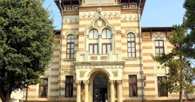 Stire din Cultură-Educație : "Școala de creație" de la Muzeul de Artă Populară