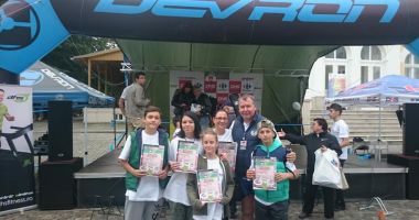 Stire din Cultură-Educație : Elevii Școlii Gimnaziale nr. 16 din Constanța, campioni la Educație Rutieră
