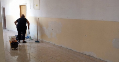 "Dacă vrei, poți!". Școala Gimnazială nr. 8 Constanța, renovată în doar câteva zile - 4