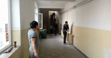 "Dacă vrei, poți!". Școala Gimnazială nr. 8 Constanța, renovată în doar câteva zile - 7