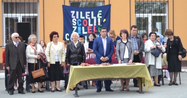 Școala nr. 1 Poarta Albă, în straie de sărbătoare - 3