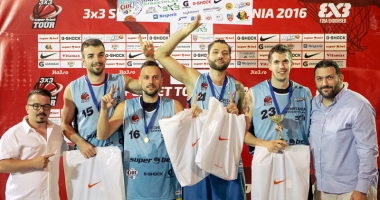 Stire din Sport : Școala Veche se impune la Constanța Street Play