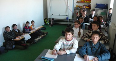 Stire din Cultură-Educație : Ce se ascunde în spatele terorii de la Vulturu
