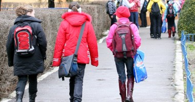 Stire din Cultură-Educație : Sâmbătă se fac cursuri în școli