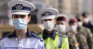 Stire din Eveniment : Mii de locuri în școlile de poliție, în 2021
