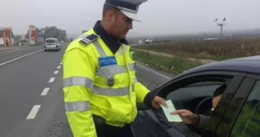 Stire din Eveniment : Șofer fără permis și băut, depistat în trafic la 2 Mai