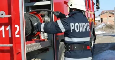 Stire din Eveniment : Bărbat de 84 de ani găsit carbonizat în urma unui incendiu care i-a cuprins locuința