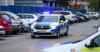 Stire din Eveniment : Bărbat împușcat mortal de polițiști după ce ar fi deschis focul asupra mascaților, în urma unui conflict de familie
