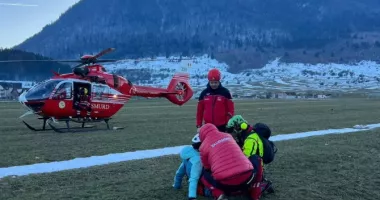 Stire din Eveniment : Bărbat grav rănit după ce a căzut într-o prăpastie în zona Cheile Bicazului