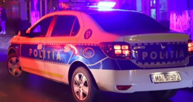 Stire din Eveniment : Un bărbat de 33 de ani a fost reținut după ce ar fi sustras sute de parbrize din depozitul fostului angajator