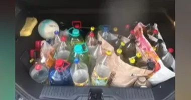 Stire din Eveniment : Percheziții în Capitală. Zeci de șoferi STB suspectați de furt de combustibil și piese auto