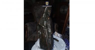 O statuie furată acum șapte ani din Franța, descoperită în municipiul Constanța! - 4