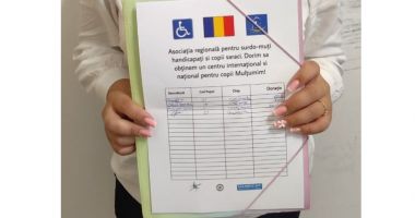 Stire din Eveniment : Escrocherie într-o parcare din Constanța! Se prefăcea că strânge bani pentru copii bolnavi