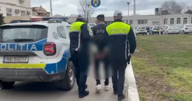 Stire din Eveniment : Tupeul unui șofer din Murfatlar. A fost prins a doua oară conducând deși nu are permis