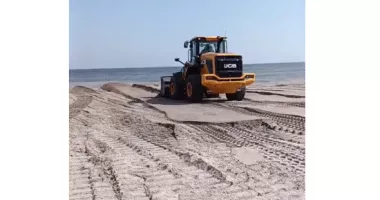 Stire din Social : Lucrări pe litoral înaintea deschiderii sezonului. Intervenții de la Corbu la Vama Veche