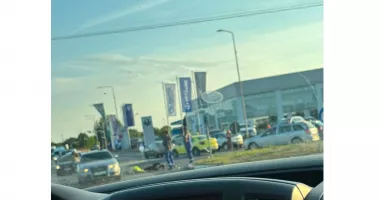 Accident în Constanța! Un trotinetist a fost lovit de o mașină în zona Palas