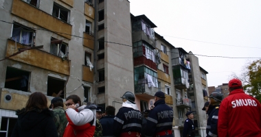 Stire din Eveniment : EXPLOZIE PUTERNICĂ. Două persoane au fost rănite și 60, evacuate