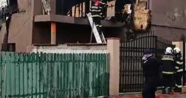 CASĂ ÎN FLĂCĂRI, LA CONSTANŢA! UPDATE. Incendiul a fost lichidat! A ars mansarda - 2