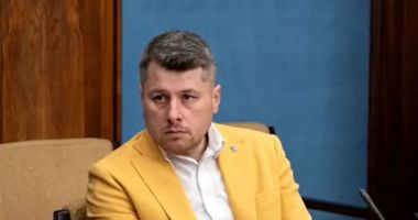 Stire din Actualitate : Din electrician, șef la Monetăria Statului. Încasează 11.000 euro lunar, dublu față de Președintele României