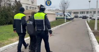 Stire din Eveniment : Recidivist la volan! Șofer fără permis, oprit din nou de polițiști în Constanța