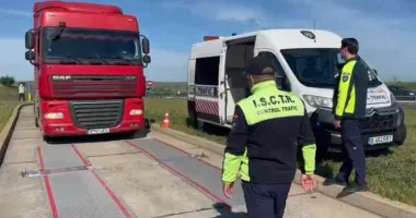 Controale rutiere pe Autostrada Soarelui. Conducătorii auto sunt opriți de autorități