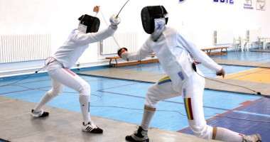 Stire din Sport : Cine este cel mai bun scrimer român al anului 2013