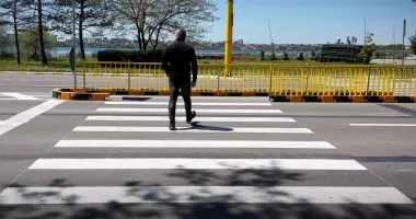 Stire din Social : Scuaruri mediane noi în Mamaia. Măsuri pentru traversări mai sigure